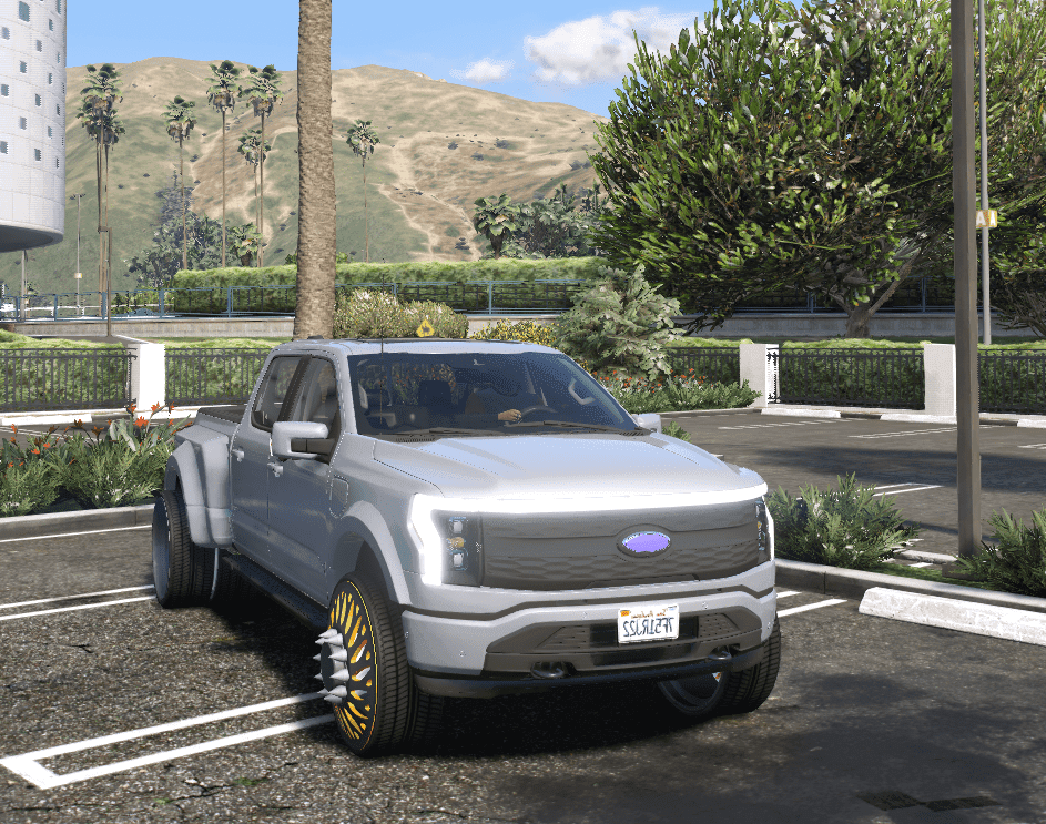 Ford Lightning Dualy 2022