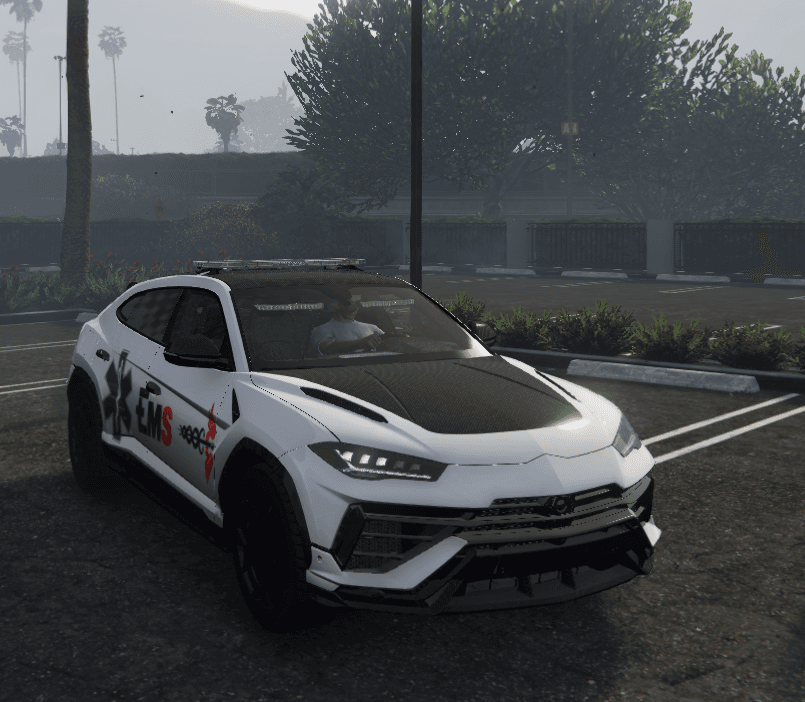 Lamborghini Urus EMS